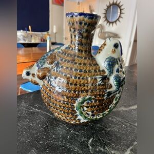 Beautiful XL Handpainted Tonala Lizard Vase